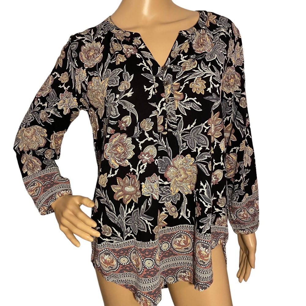 LUCKY BRAND  | HI LOW FLORAL BUTTON UP TOP  SZ S